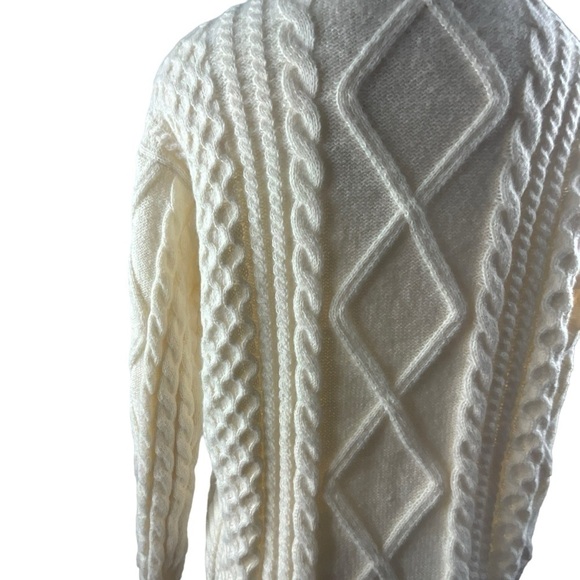 Vamtac Chunky Cable Knit Fisherman Pullover Crew Neck Sweater - Picture 7 of 14